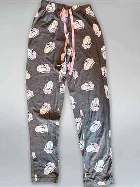 the Rolling Stones Womens Charcoal Pajama Pants with Pink Tongue Motif. Size XS